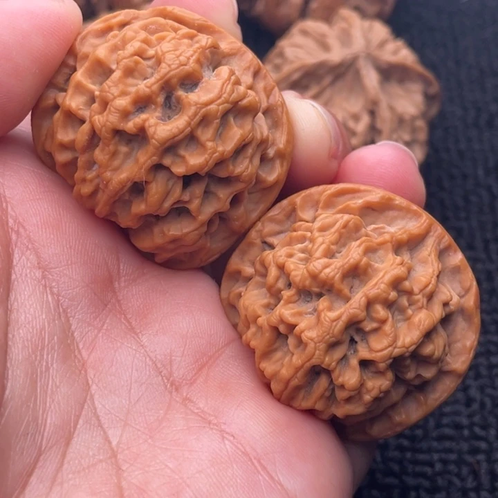 吊坠文玩核桃精品文玩核桃2