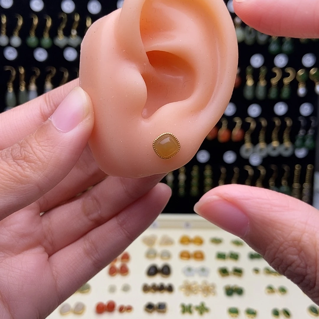 和田玉银S925镶嵌耳饰