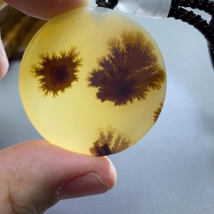 玛瑙/玉髓颈饰未镶嵌老**o
