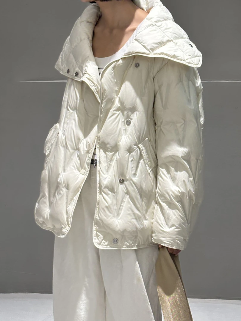 ANYUMO/安妤茉3396白鸭绒菱形格一手长羽绒服保暖时尚小个子女