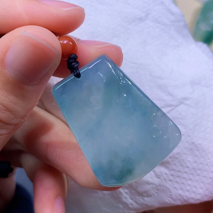 翡翠未镶嵌吊坠(不含链) 7629