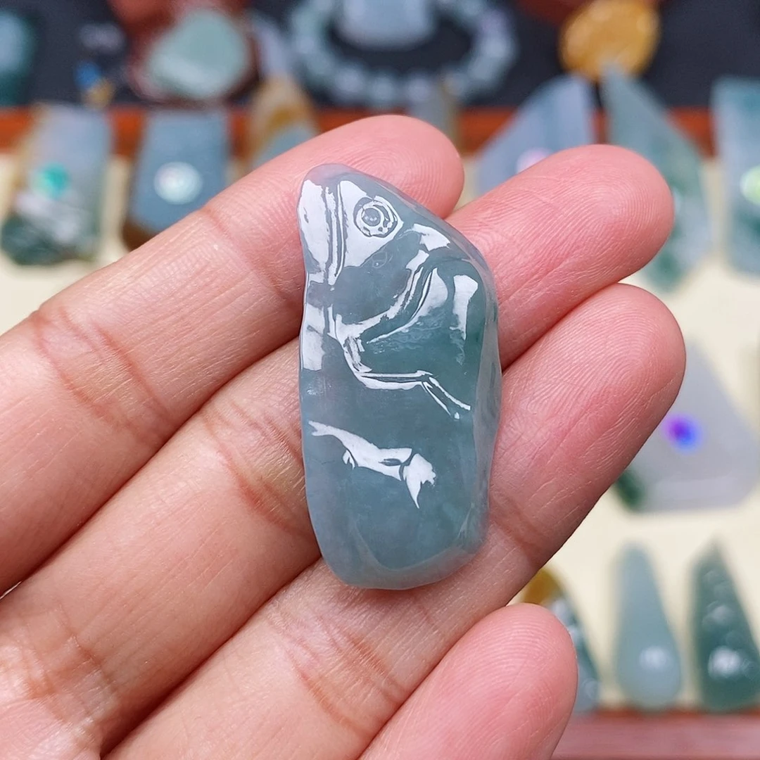 颈饰未镶嵌翡翠翡翠