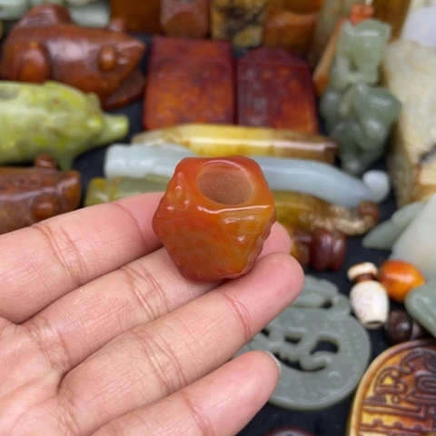 玛瑙/玉髓未镶嵌颈饰44