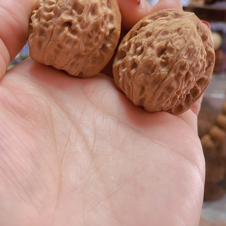 【闪购商品】文玩核桃把件34.5金牛