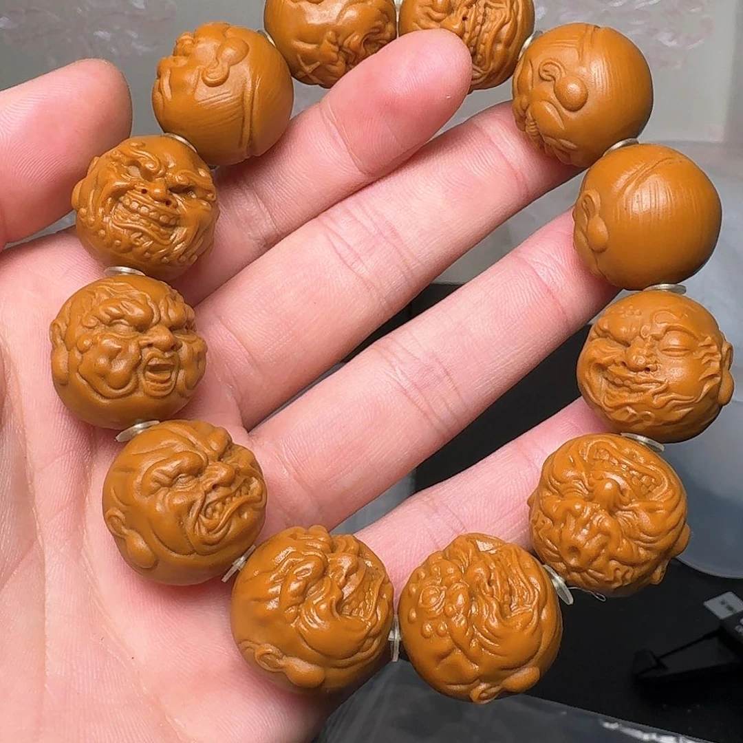 橄榄核手串给客户