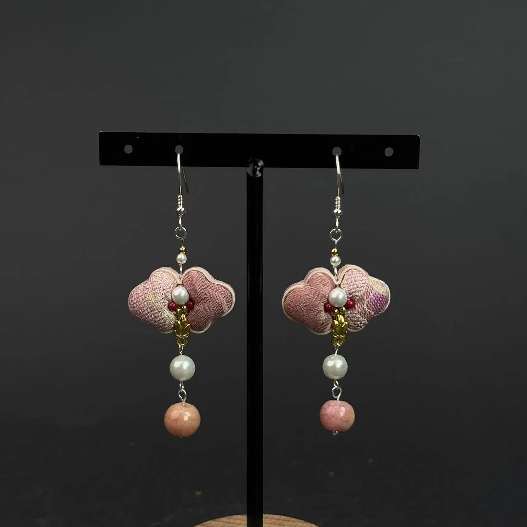 【祥云】非遗盘扣纯手工粉色祥云盘扣耳环-复古民族