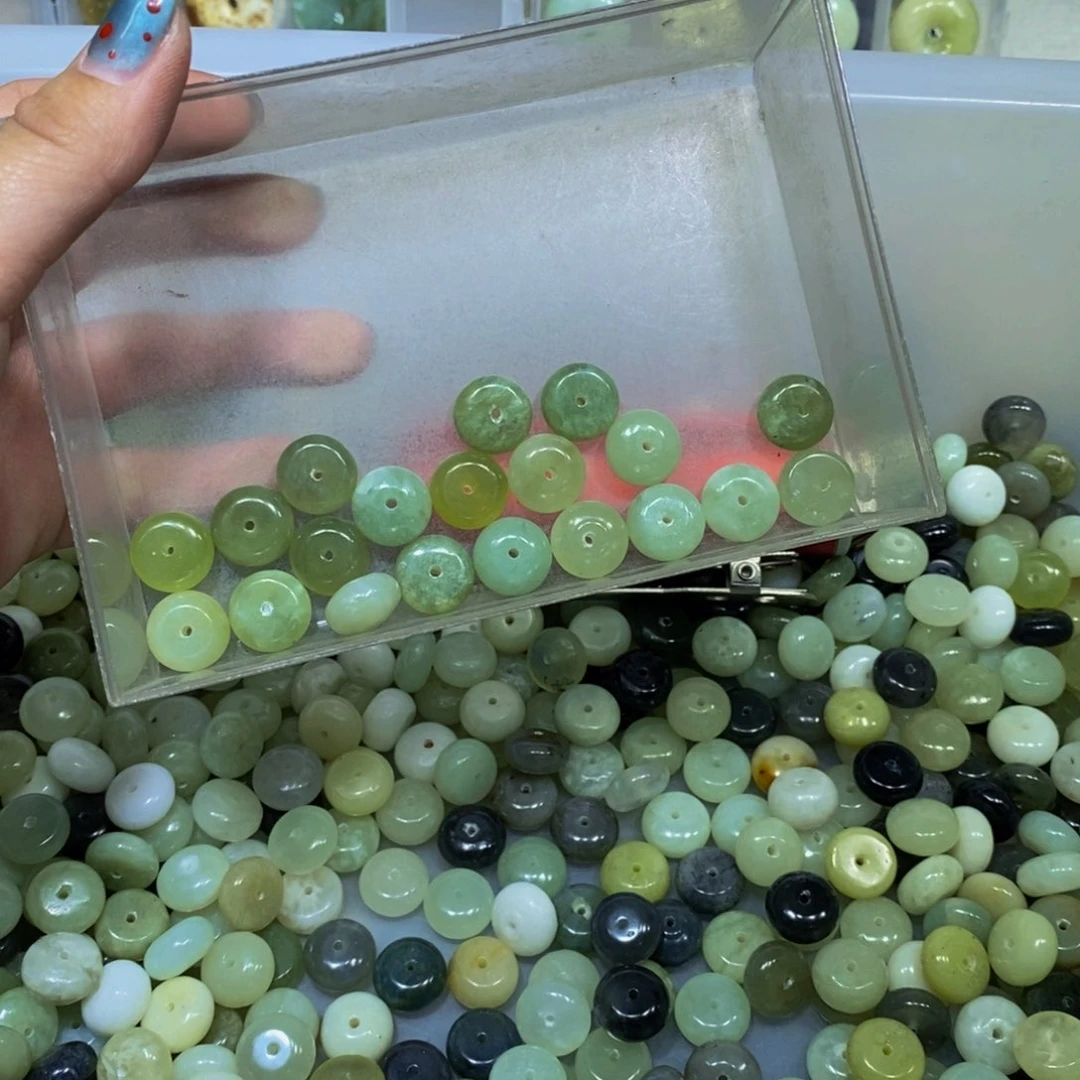 蛇纹石玉未镶嵌毛衣链188