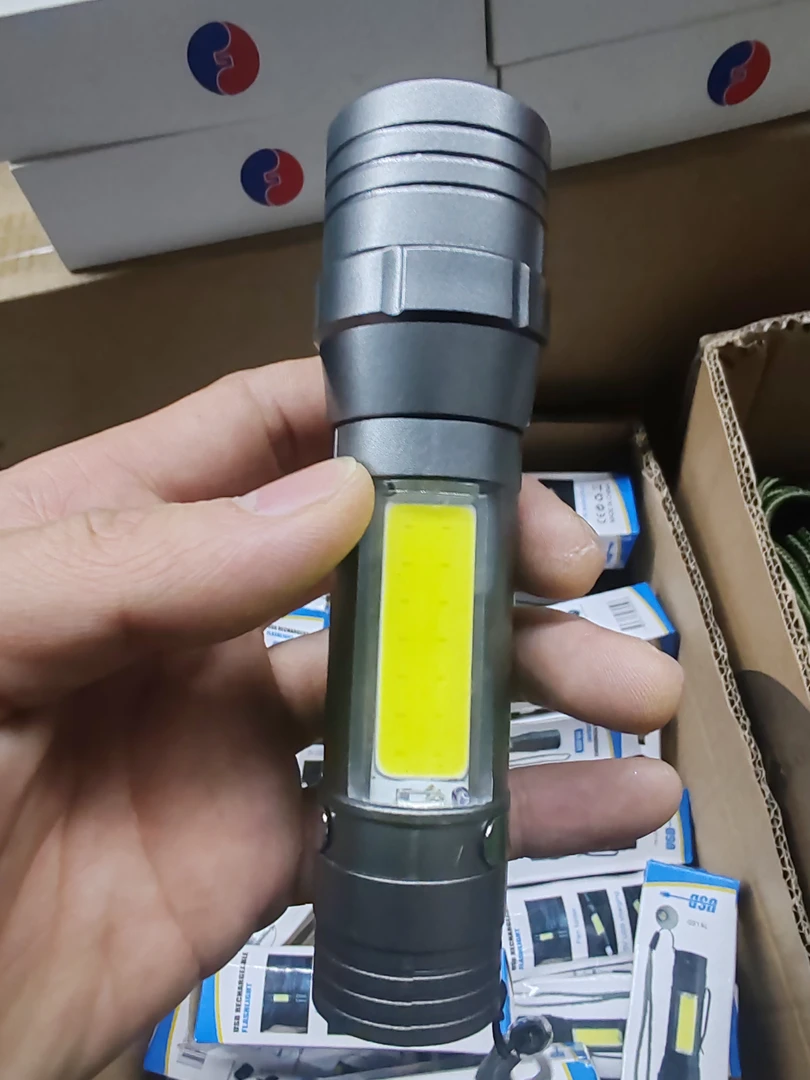 （外贸）强光小手电 充电款