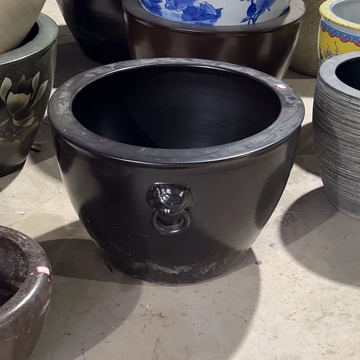 昨***天陶摆件直径62高40……景德镇陶瓷