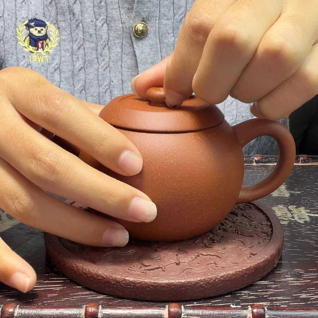 甄选宜兴本土紫砂壶