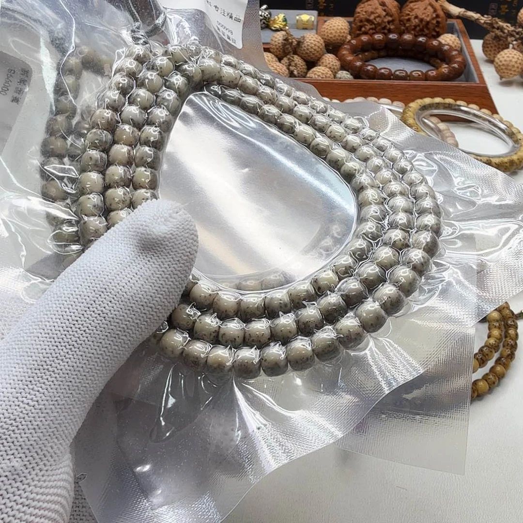 星月菩提吊坠10创世糯冰石玉河豚7左右桶108