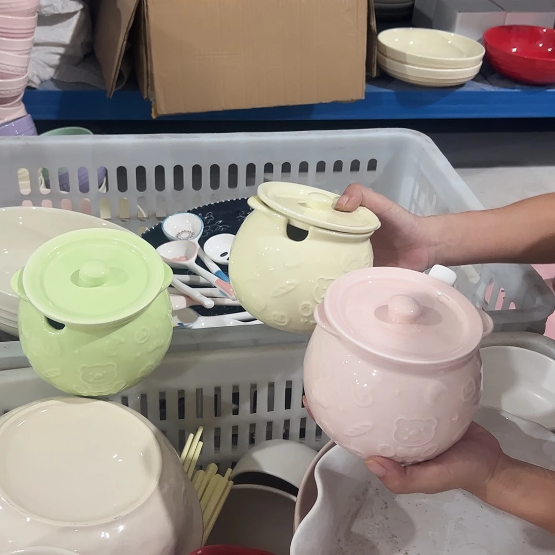 瓷片浮雕猪油罐颜色随机一个