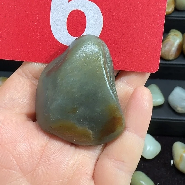和田玉（糖玉）未镶嵌挂件