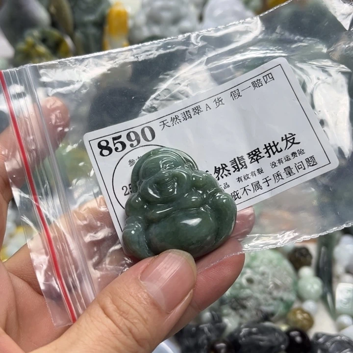 翡翠未镶嵌颈饰8590