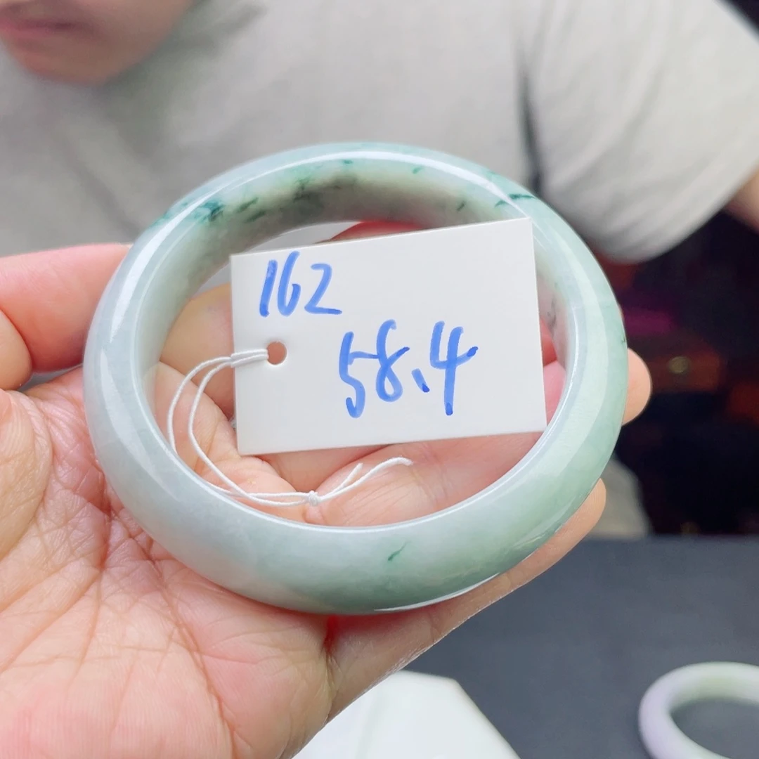 未镶嵌手镯翡翠162