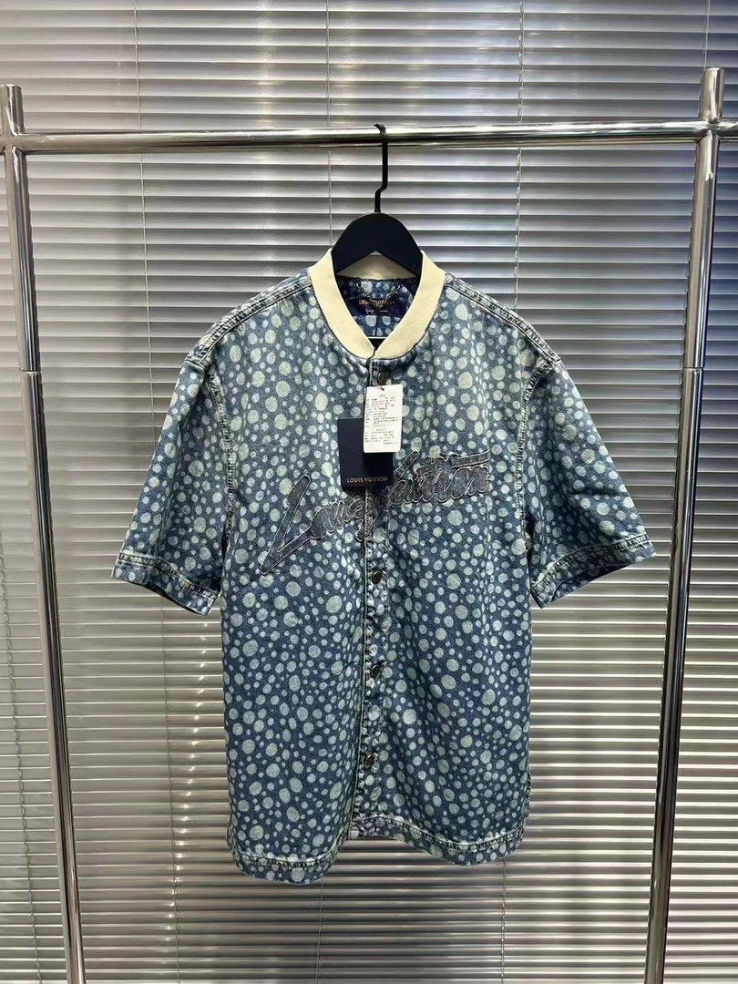 全新未使用 LouisVuitton/路易威登  x草间弥生短袖衬衫/m尺码