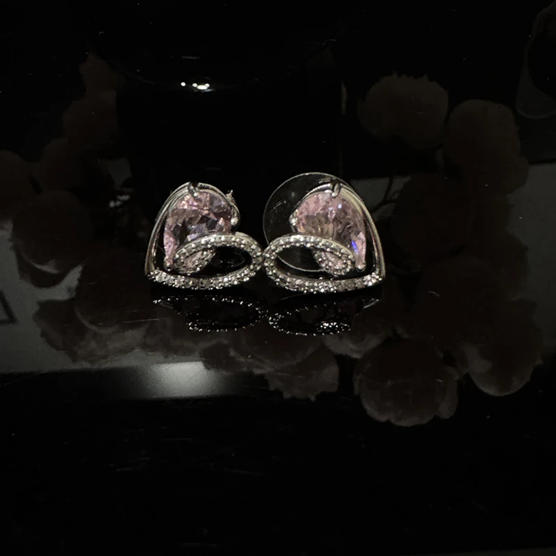 925银玻璃耳饰 甜辣多多同款2025个性爱心粉色高级感小众耳钉女