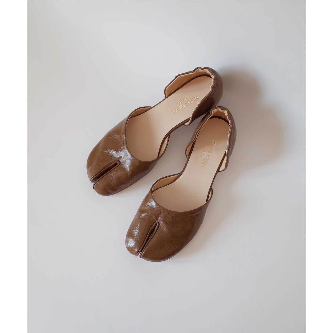 韩版时尚百搭原创设计师tabi分趾忍者牛皮低跟包头凉鞋女单鞋棕潮