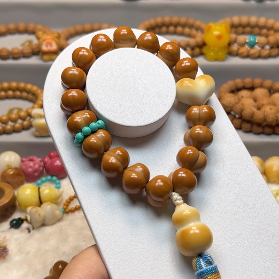 祥***瑜猴头核桃手串17.2精品屁桃福利