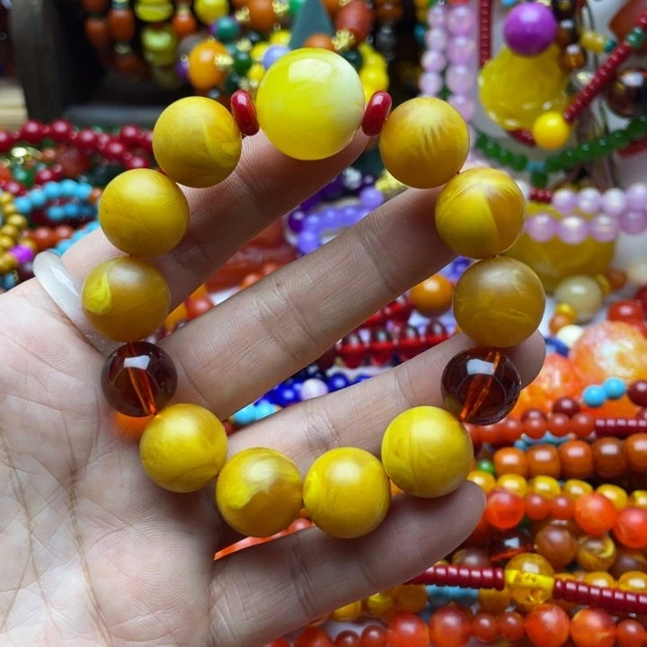 树脂制品24号黄色手串
