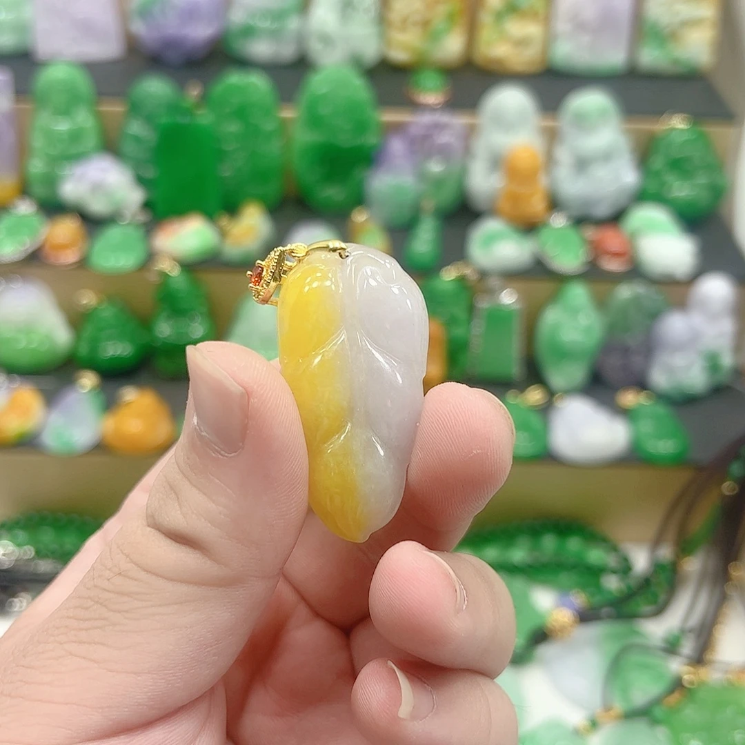 吊坠(赠链)银S925镶嵌翡翠