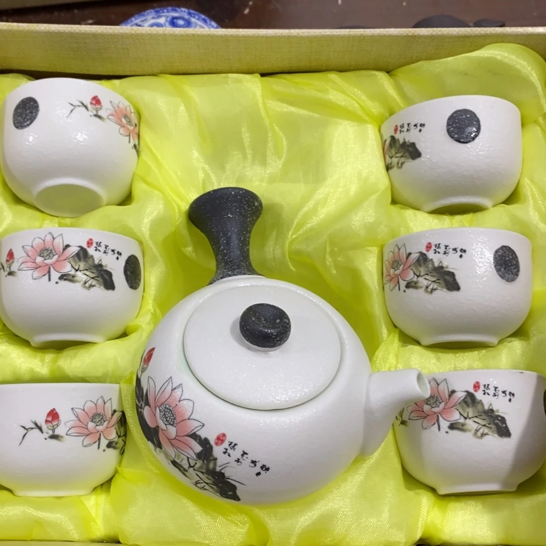 陶瓷等产品的生产和销售