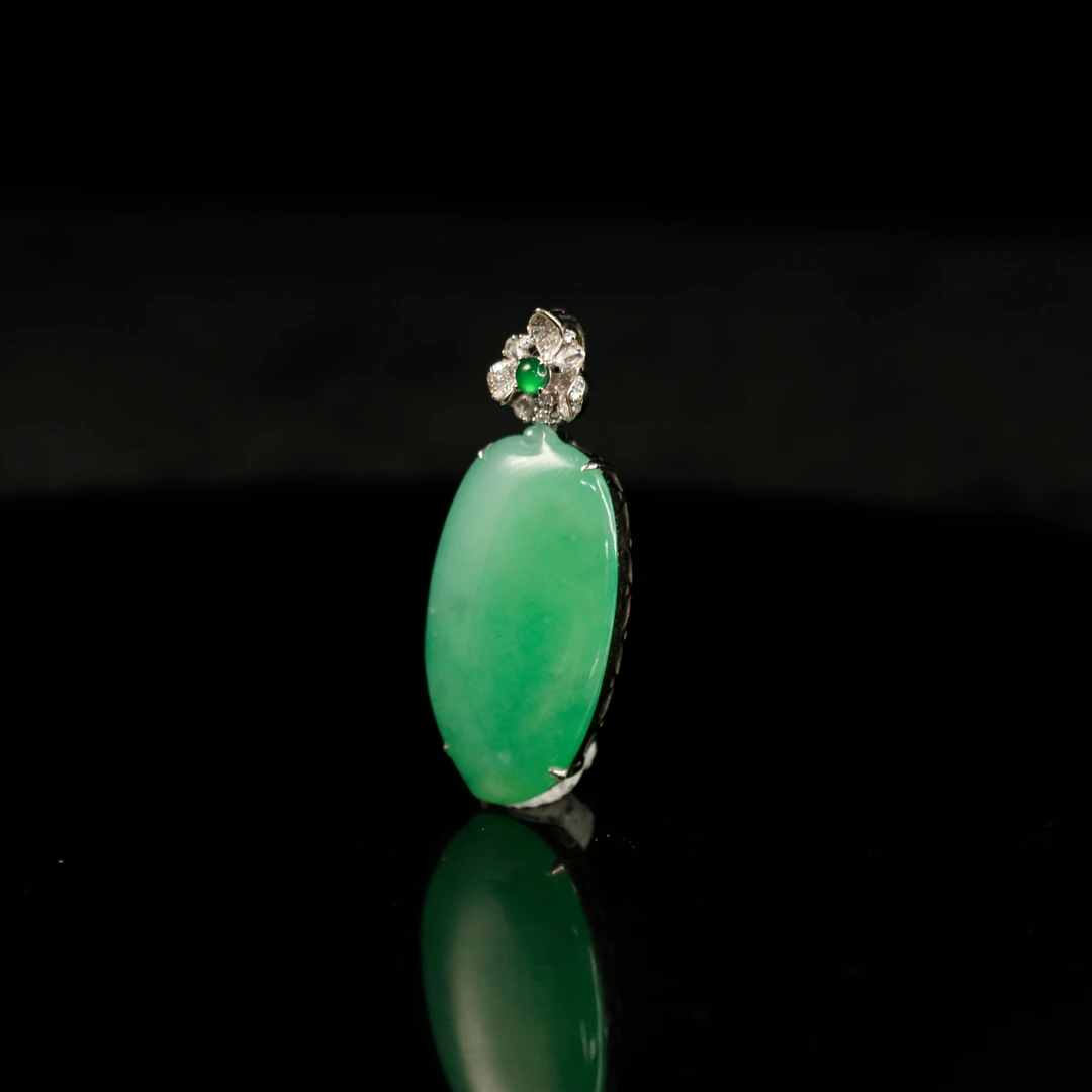 FC20天然缅甸A货18k冰瓜/900447/保利厦门拍卖