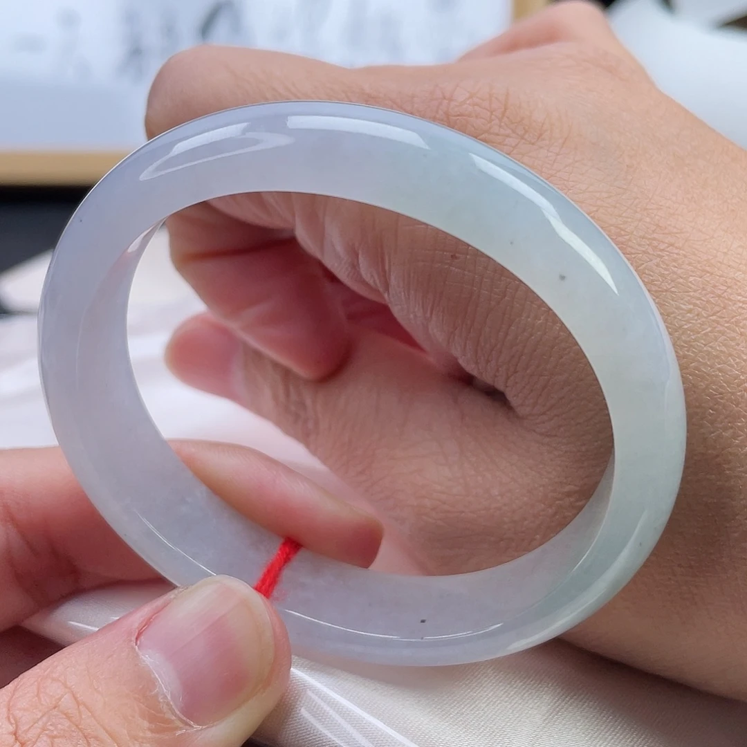 翡翠未镶嵌手镯晴绿55