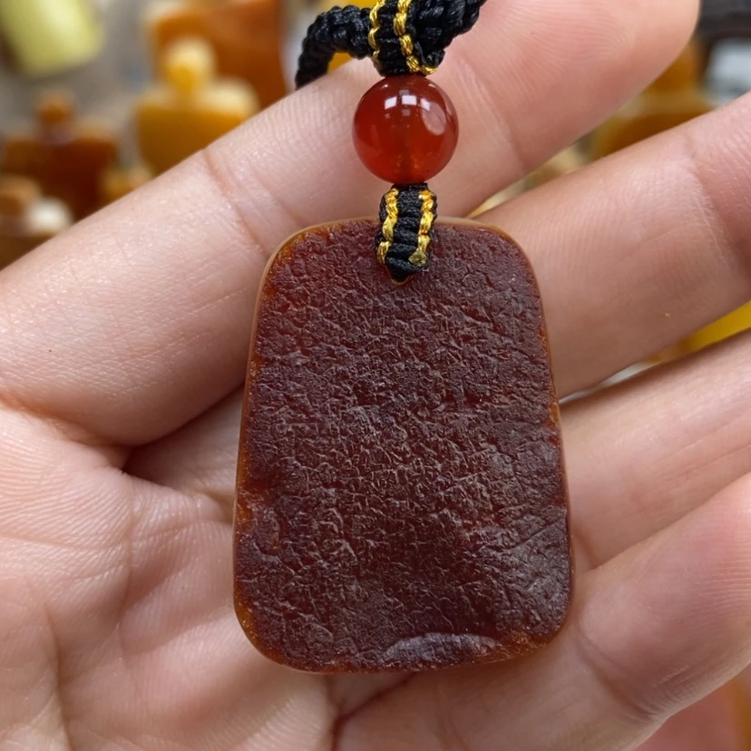 【闪购商品】琥珀颈饰未镶嵌