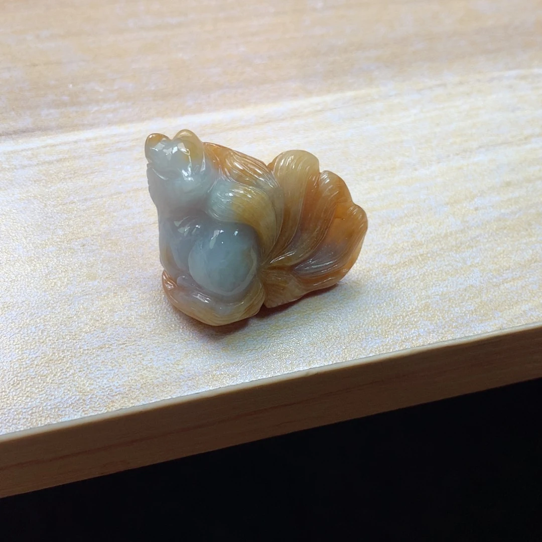 翡翠未镶嵌颈饰吊坠