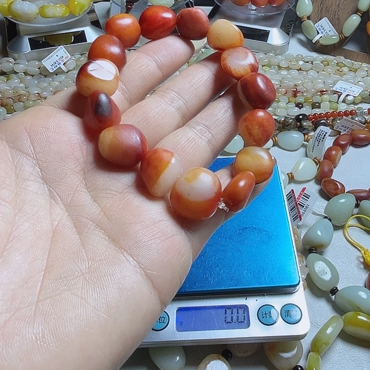 和田玉（糖玉）未镶嵌手链