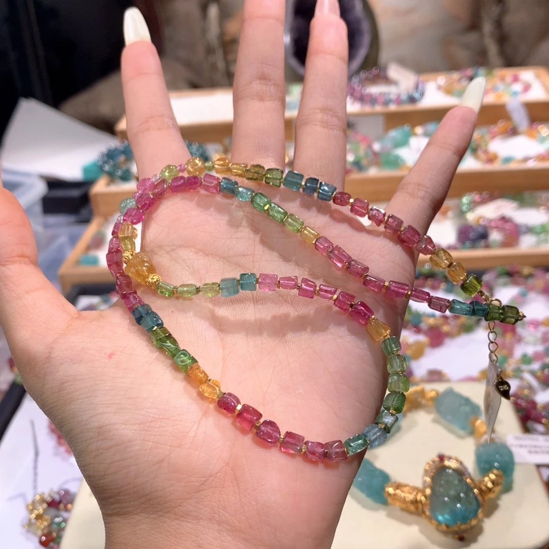 未镶嵌多样性发货其一碧玺