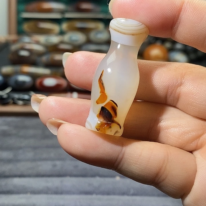 玛瑙/玉髓未镶嵌吊坠(不含链)
