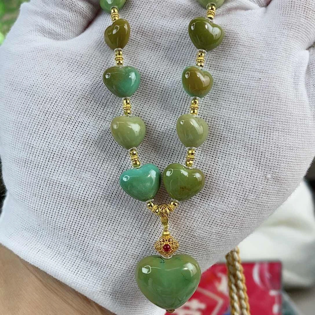 绿松石珠宝奇石18K金镶嵌