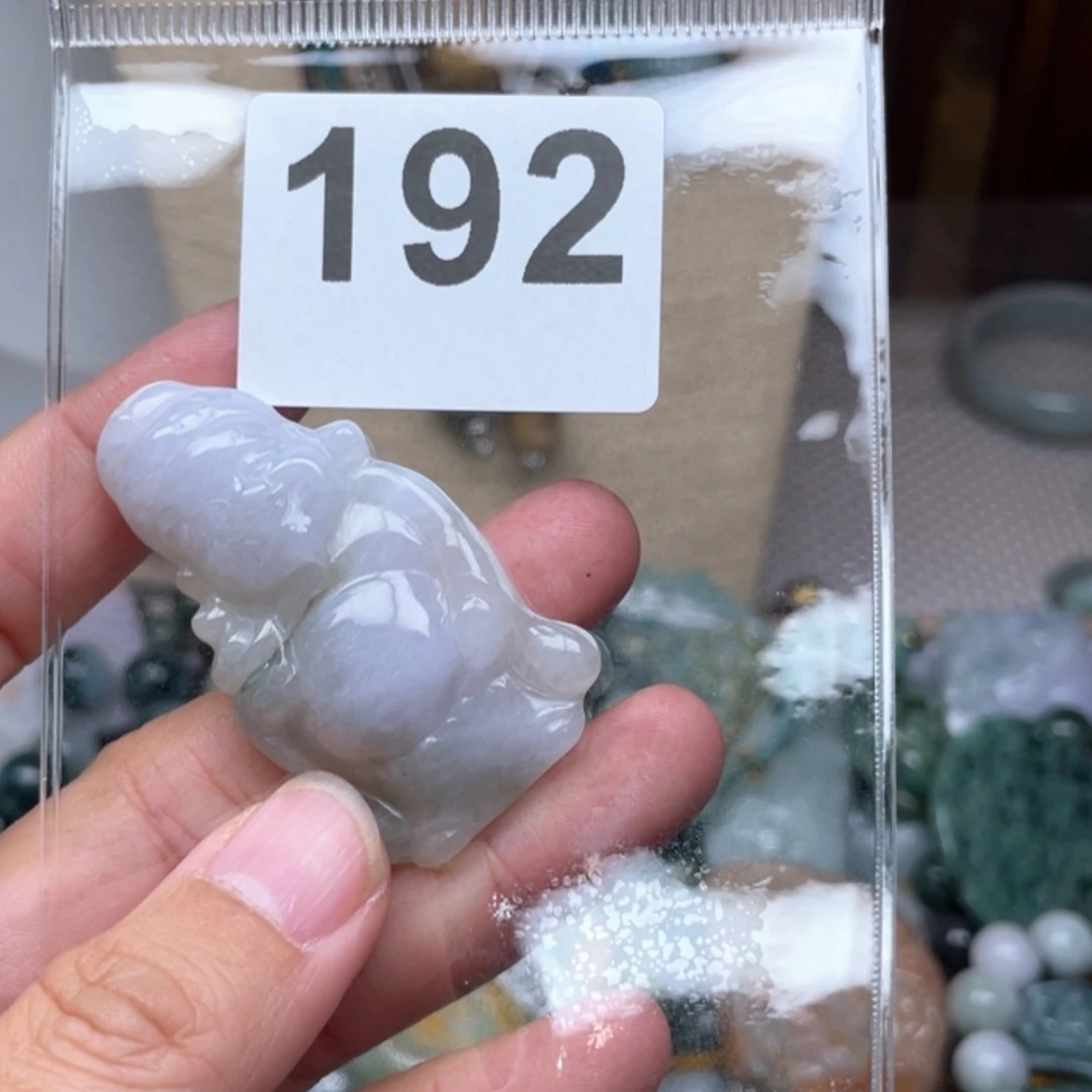 【闪购商品】翡翠颈饰未镶嵌高*翡翠