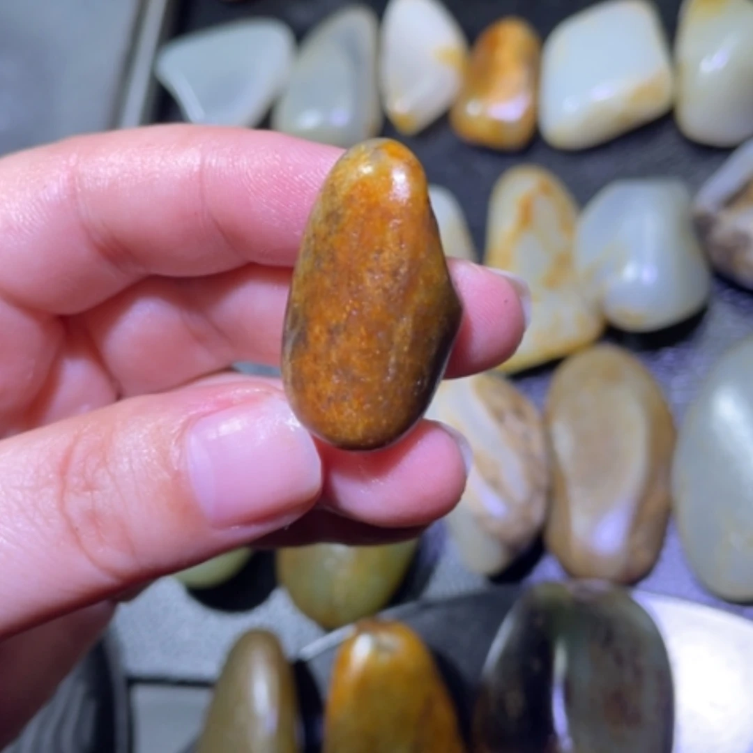 【闪购商品】颈饰未镶嵌和田玉