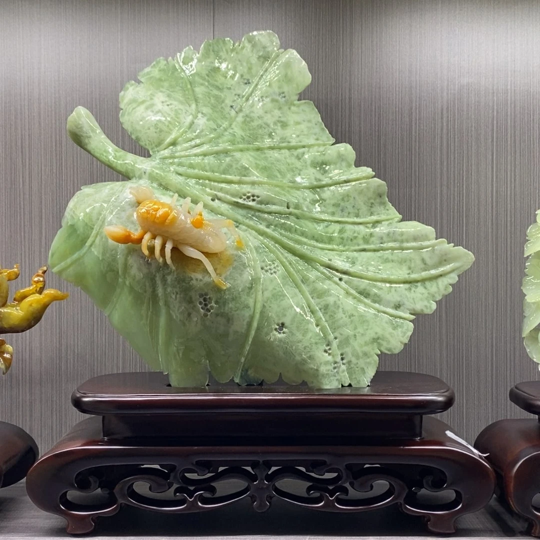 蛇纹石玉未镶嵌珠宝奇石