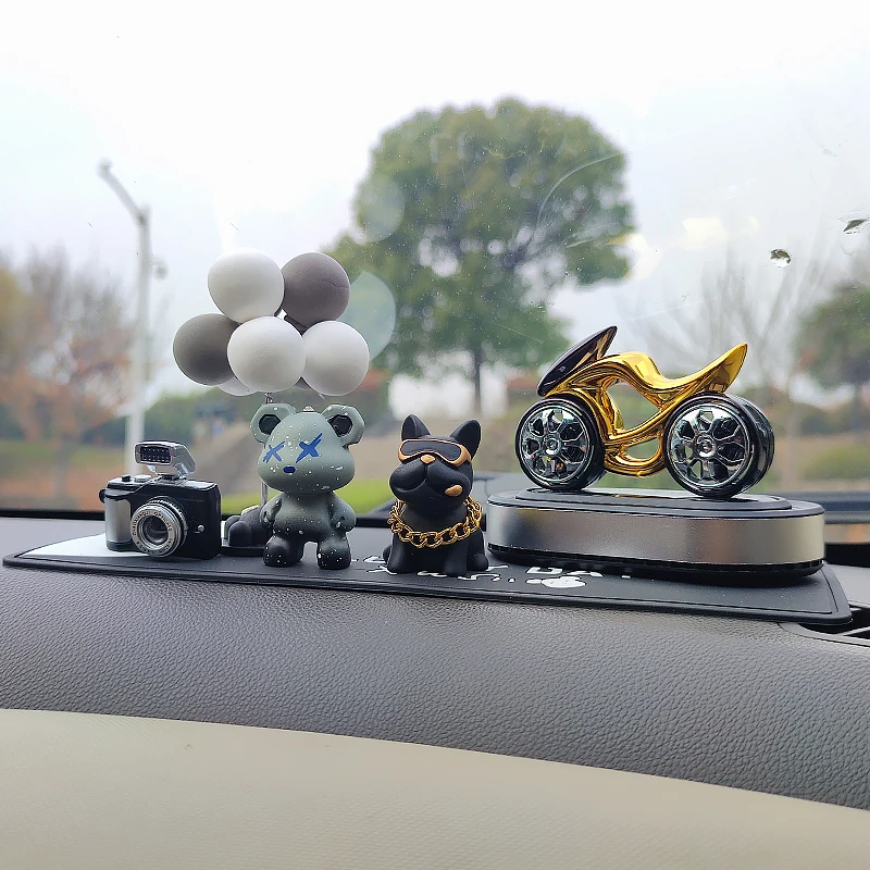 创意车载香薰汽车香水车内除异味持久淡香氛太阳能旋转摩托车摆件