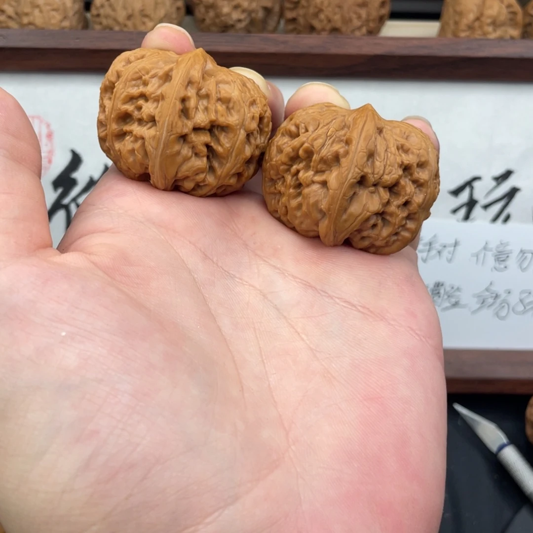 吊坠文玩核桃7899