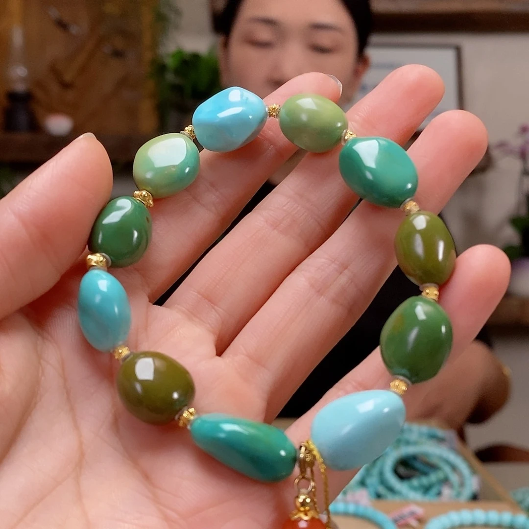 未镶嵌绿松石珠宝奇石