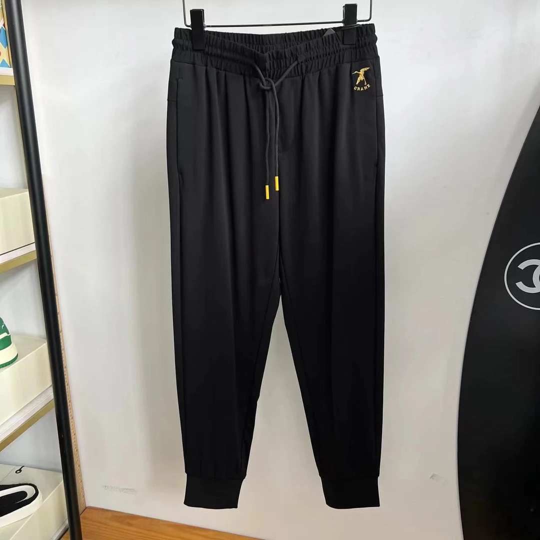 AC-14 （3.12）25早春新款情侣黑色刺绣百搭束脚休闲长裤 2095C