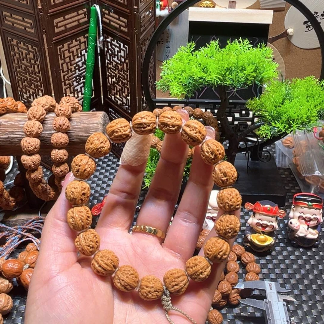 文玩核桃手串一**鱼精品
