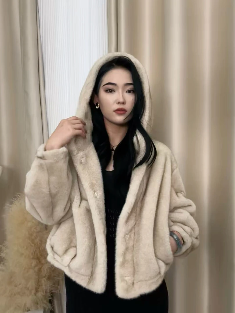 【直播专属】连帽短款外套