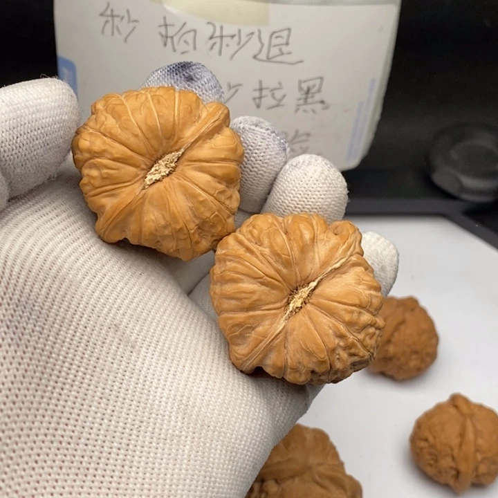 文玩核桃把件凹底南瓜墩43