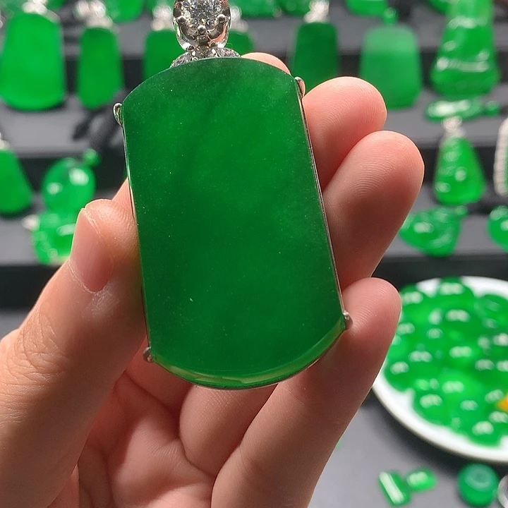 无非金属吴****》