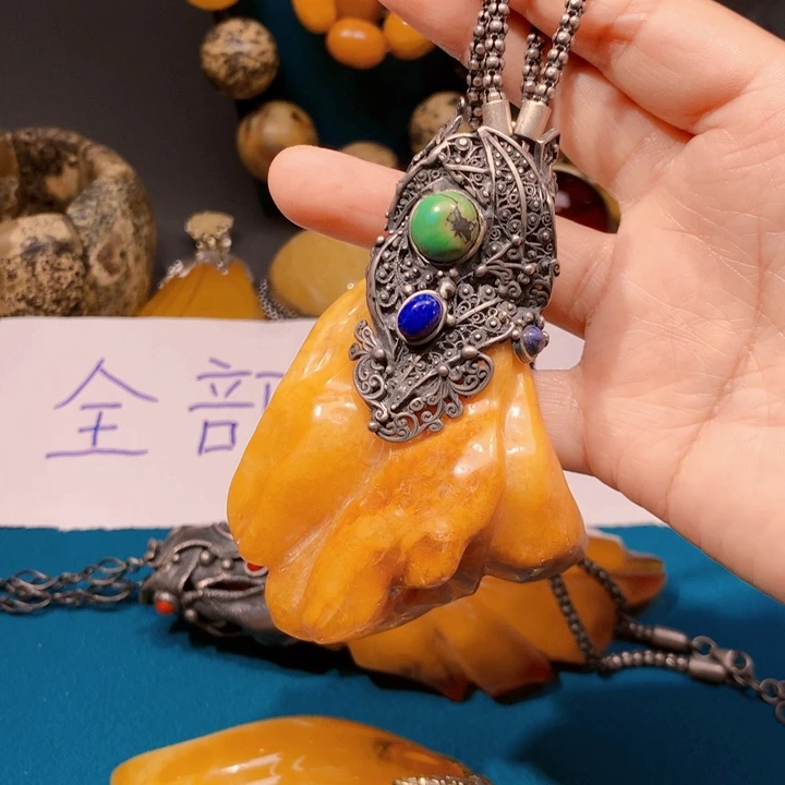 琥珀颈饰未镶嵌波兰设计款琥珀蜜蜡