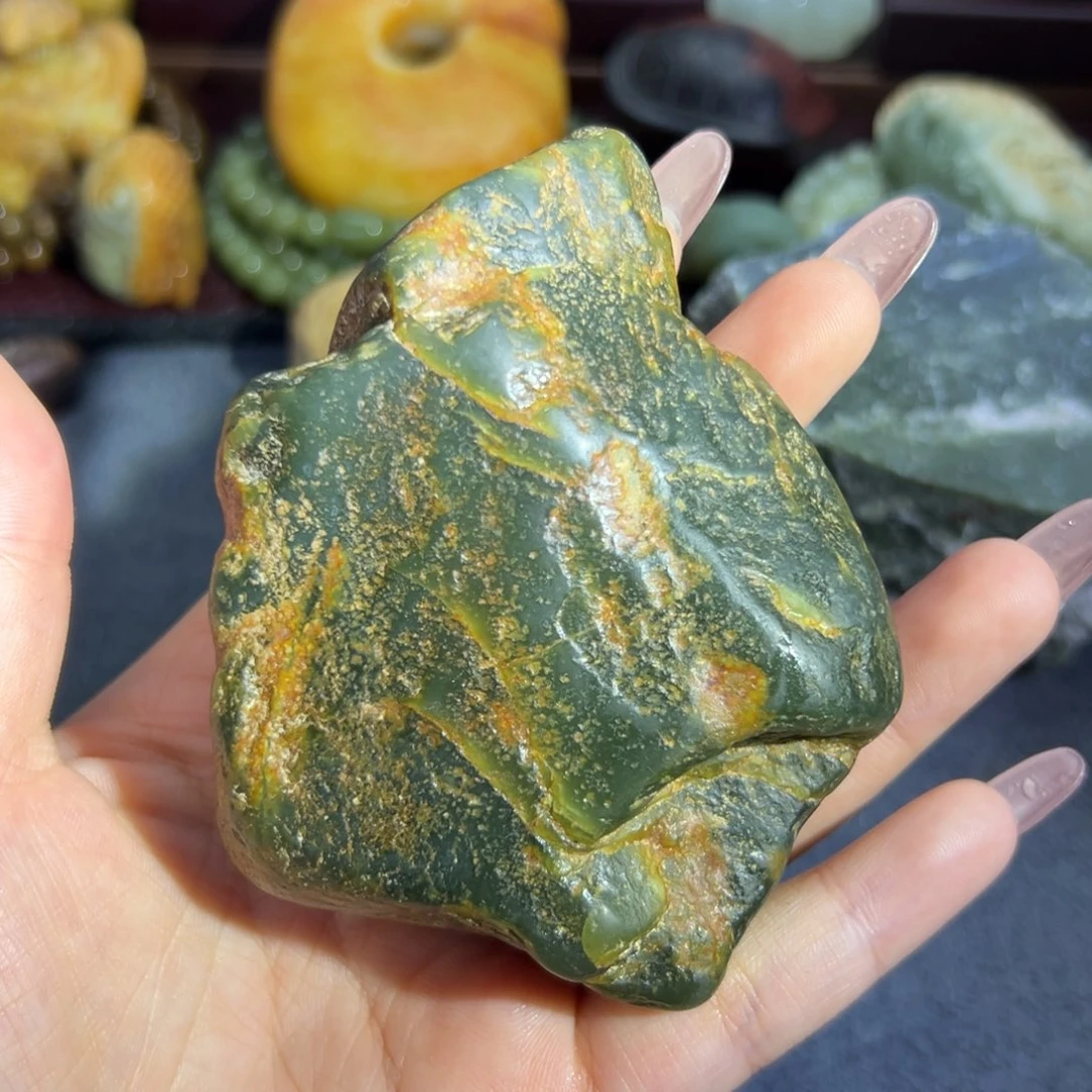 和田玉未镶嵌珠宝奇石