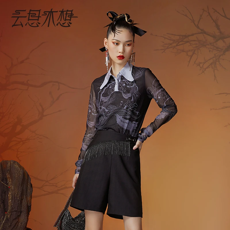 云思木想新中式2023早秋新款印花Polo领时尚女装T恤10791