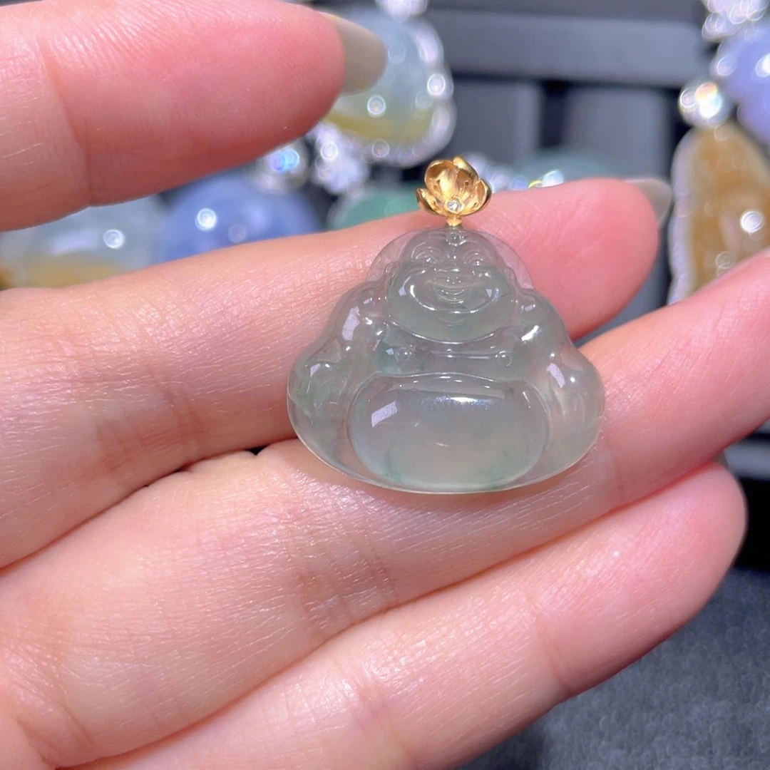 颈饰18K金镶嵌翡翠翡翠