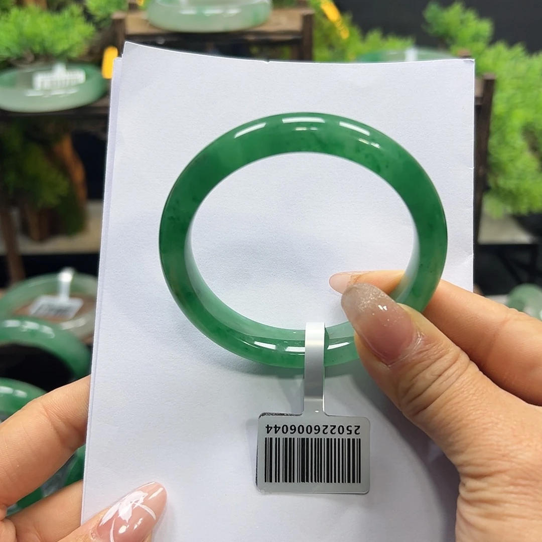 石英质玉手镯未镶嵌淼淼